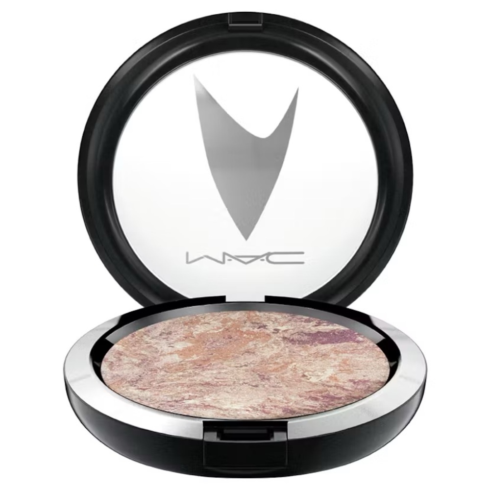 MAC Cosmetics Star Trek Luna Lustre Trip the Light Fantastic Powder Highlighter